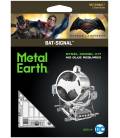 Metal Earth Luxusní ocelová stavebnice Batman vs Superman Bat Signal